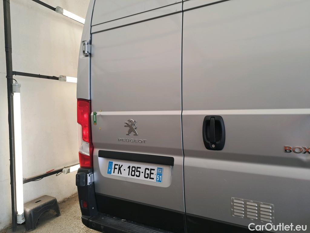  Peugeot  Boxer PEUGEOT  VU 4p Fourgon BLUEHDI 130 S&S PREMIUM PA 330 L2H2 #17