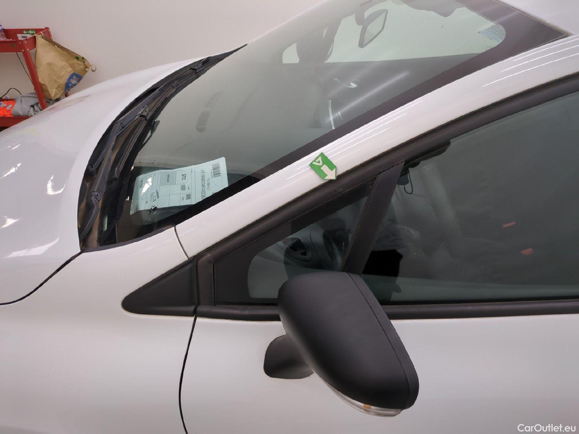 Renault  Clio  IV Air 1.5 dCi 75CV BVM5 E6 #28