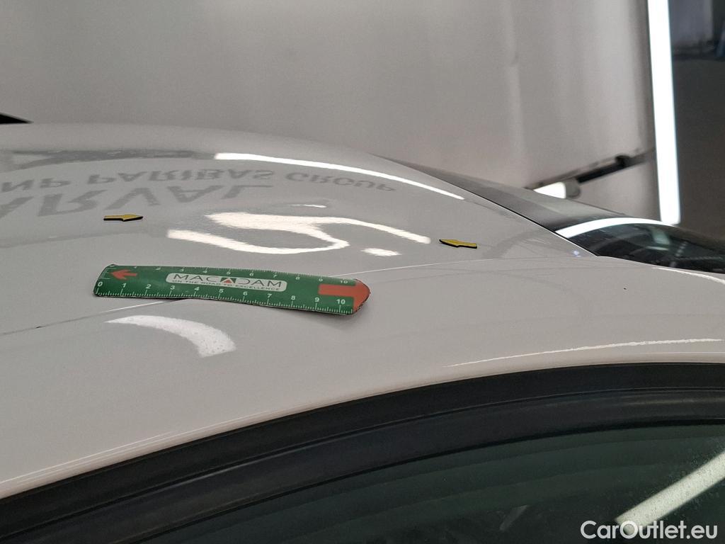  Peugeot  208 PEUGEOT  Affaire VU 5p Berline Puretech 82 S&S PREMIUM PACK #4