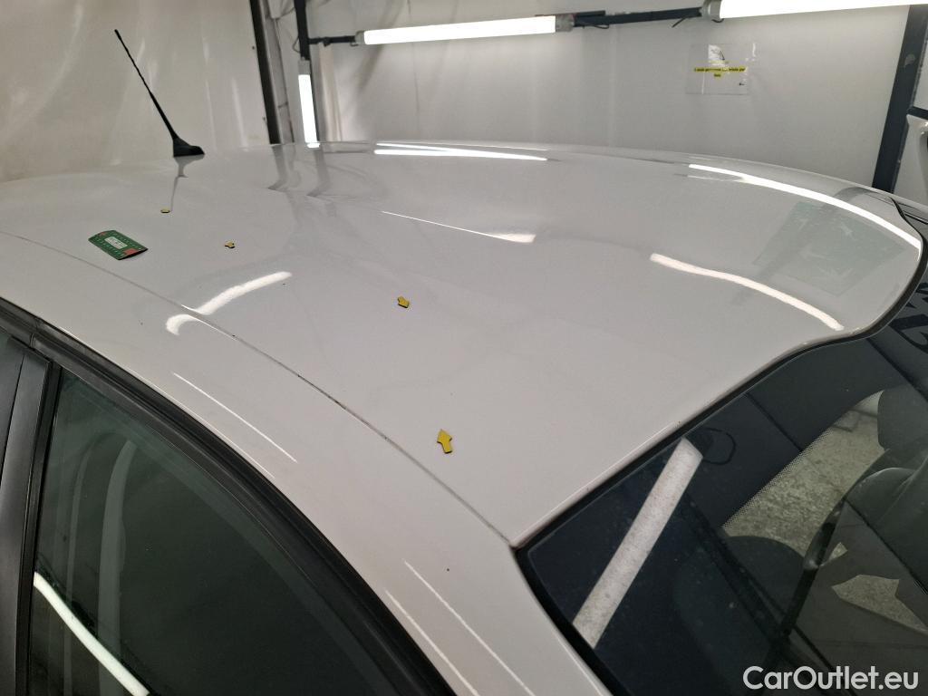  Peugeot  208 PEUGEOT  Affaire VU 5p Berline Puretech 82 S&S PREMIUM PACK #1