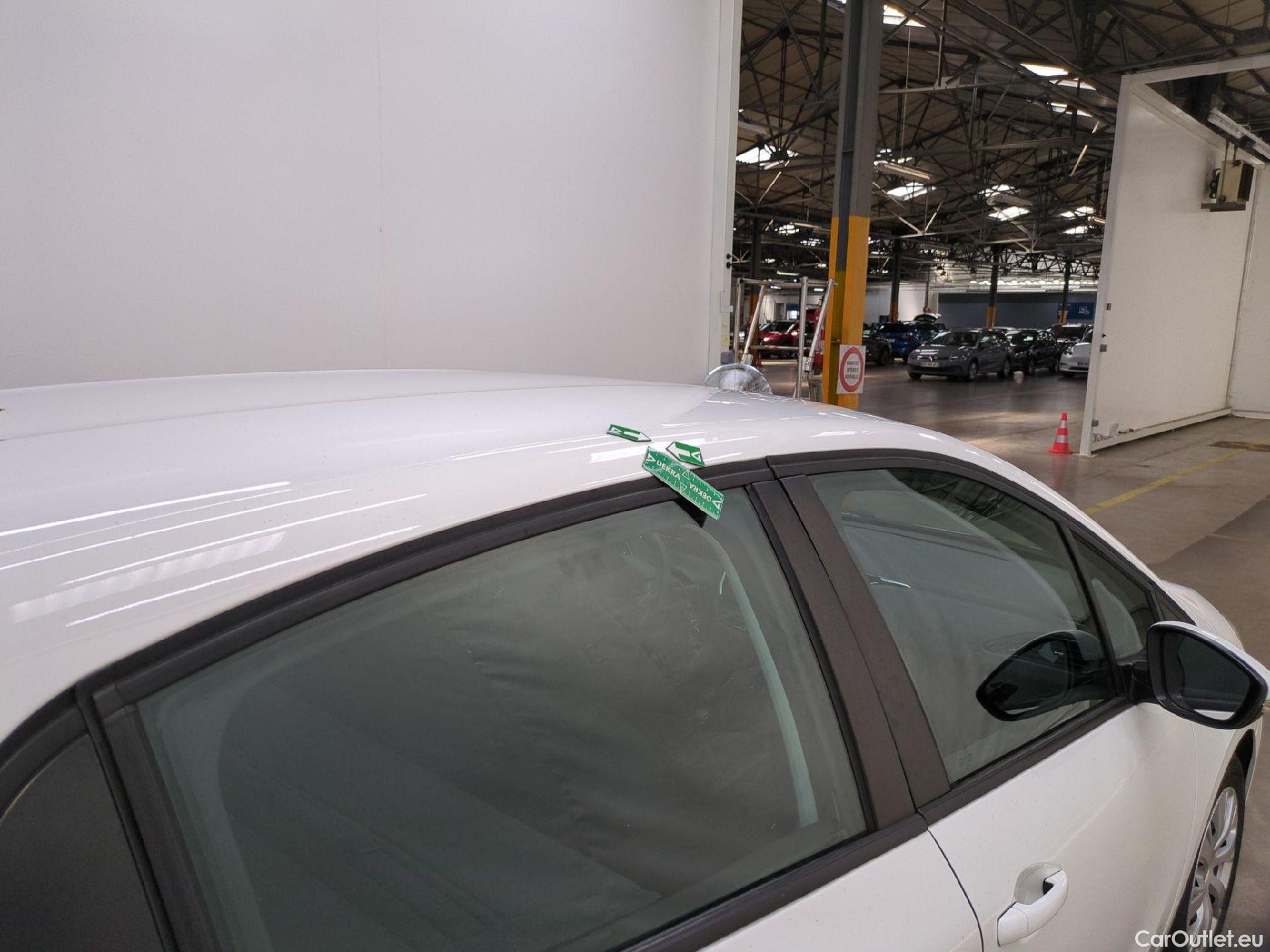  Peugeot  208  Affaire Premium Pack 1.2 80CV BVM5 E6dT #43