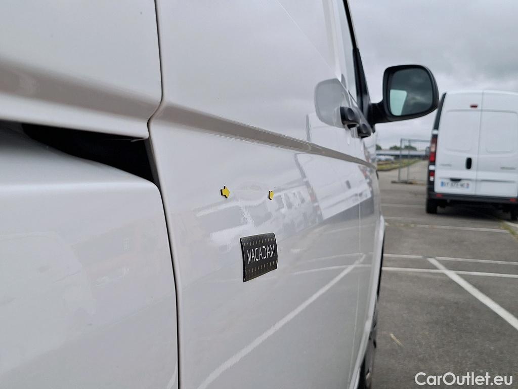  Volkswagen  Transporter VOLKSWAGEN  / 2019 / 4P / Fourgon tôlé 2.0 TDi 110 L1H1 Business #18