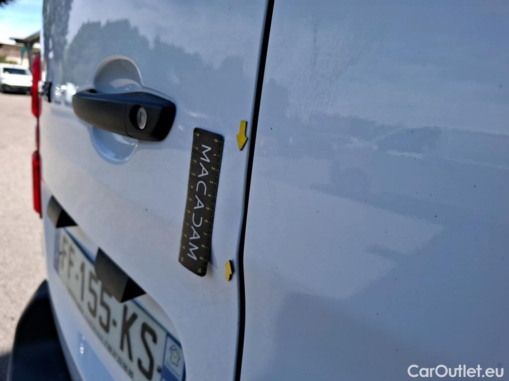  Peugeot  Expert PEUGEOT  / 2016 / 4P / Fourgon tôlé BlueHDi 95 Standard Premium Pack #25