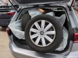  Volkswagen  Passat VARIANT 2.0 TDI SCR DSG  33 #9