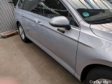  Volkswagen  Passat VARIANT 2.0 TDI SCR DSG  33 #49