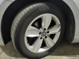  Volkswagen  Passat VARIANT 2.0 TDI SCR DSG  38 #13