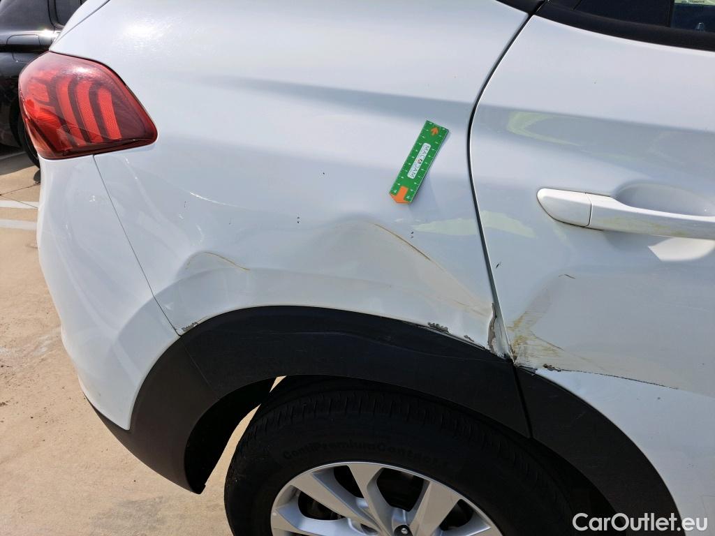  Hyundai  Tucson HYUNDAI  / 2018 / 5P / todoterreno 1.6 CRDI 85kW (116CV) 48V SLE 4X2(SP)(SL) #1