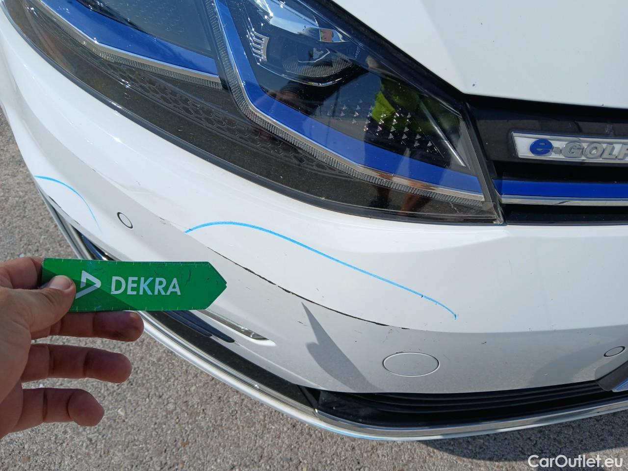  Volkswagen  Golf  VII Berlina e-35kWh #23