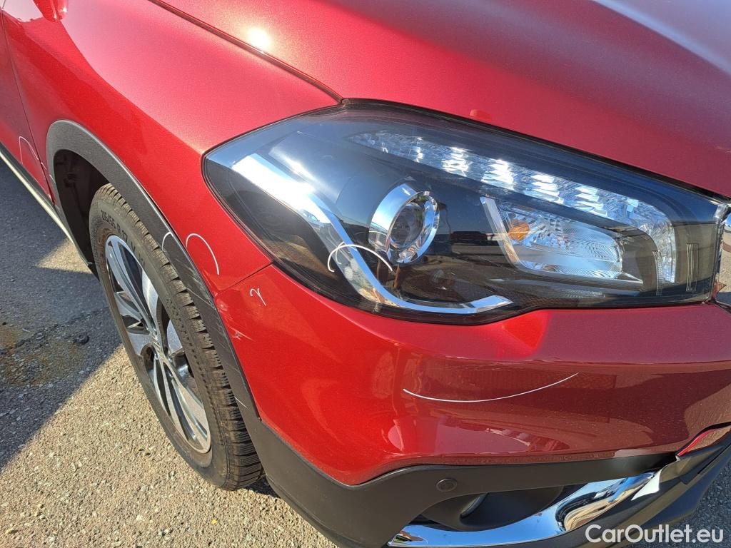  Suzuki  S-Cross SUZUKI  / 2016 / 5P / todoterreno 1.4 DITC GLX 4WD Mid Hybrid #38