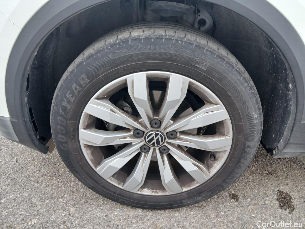  Volkswagen  T-ROC  Advance 2.0 TDI 115CV MT6 E6d #5