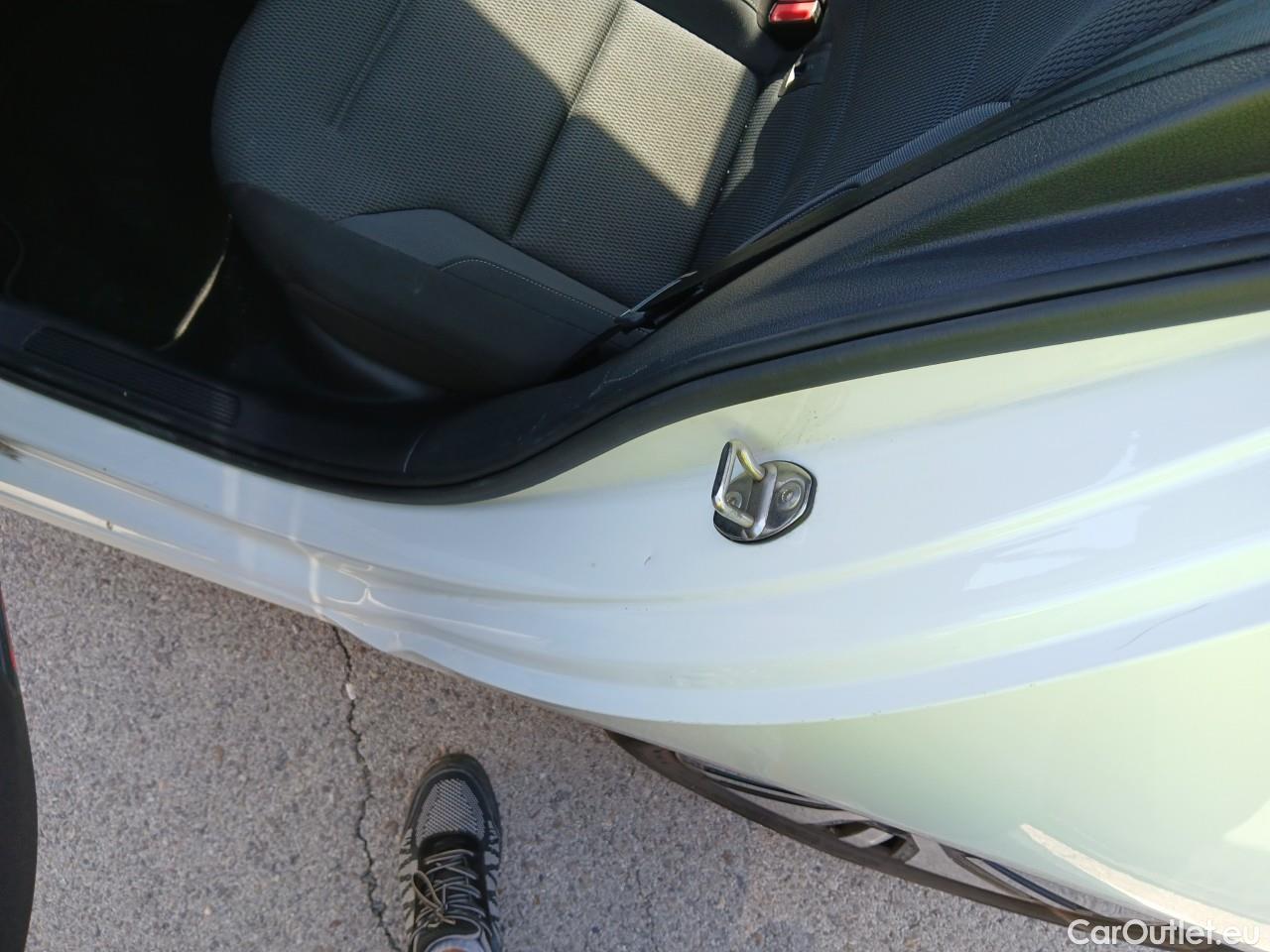  Volkswagen  Golf  VII Berlina e-35kWh #10