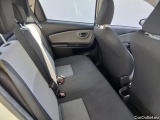  Toyota  Yaris TOYOTA  5p 3G berlina con portón 1.5 Hybrid Active #7