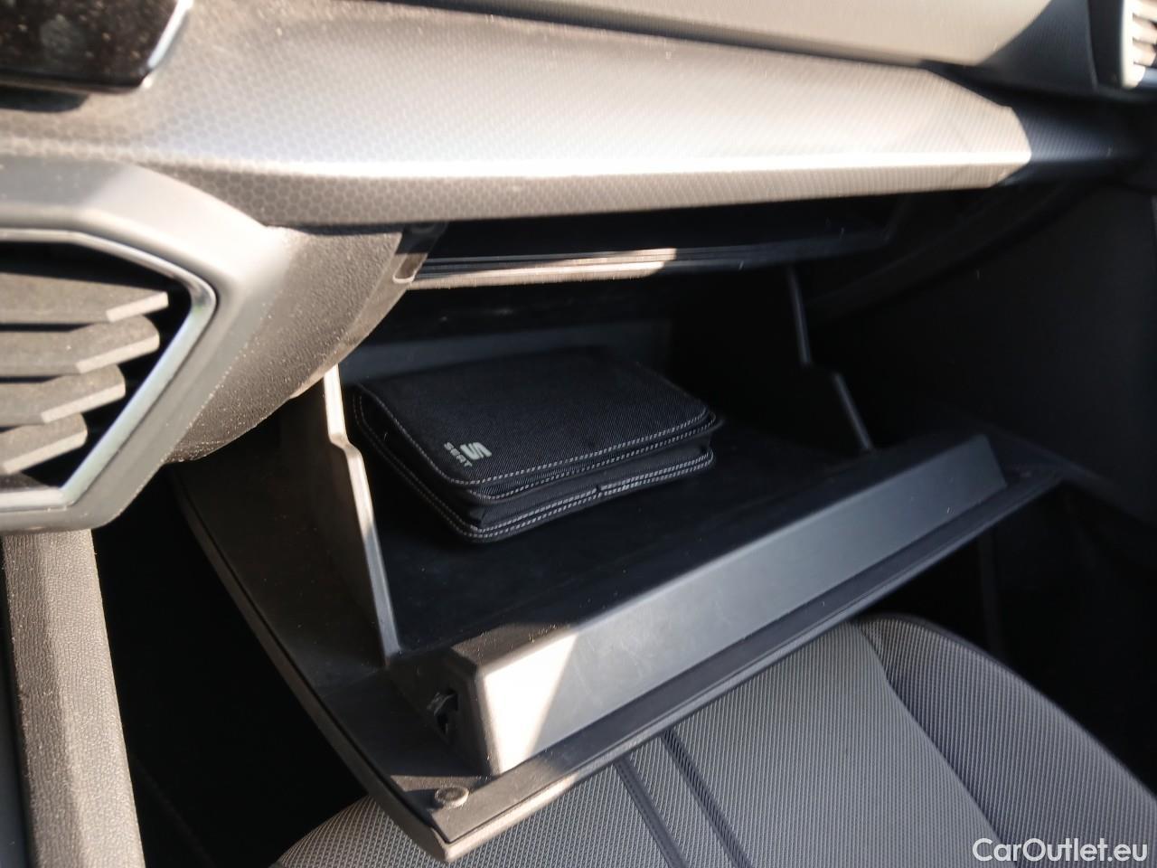  Seat  Leon  Sportstourer Style Go 2.0 TDI 150CV AT7 E6d #1