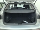  Volkswagen  Golf  Volkswagen VIII 2.0 TDI 85kW Life 5d #14
