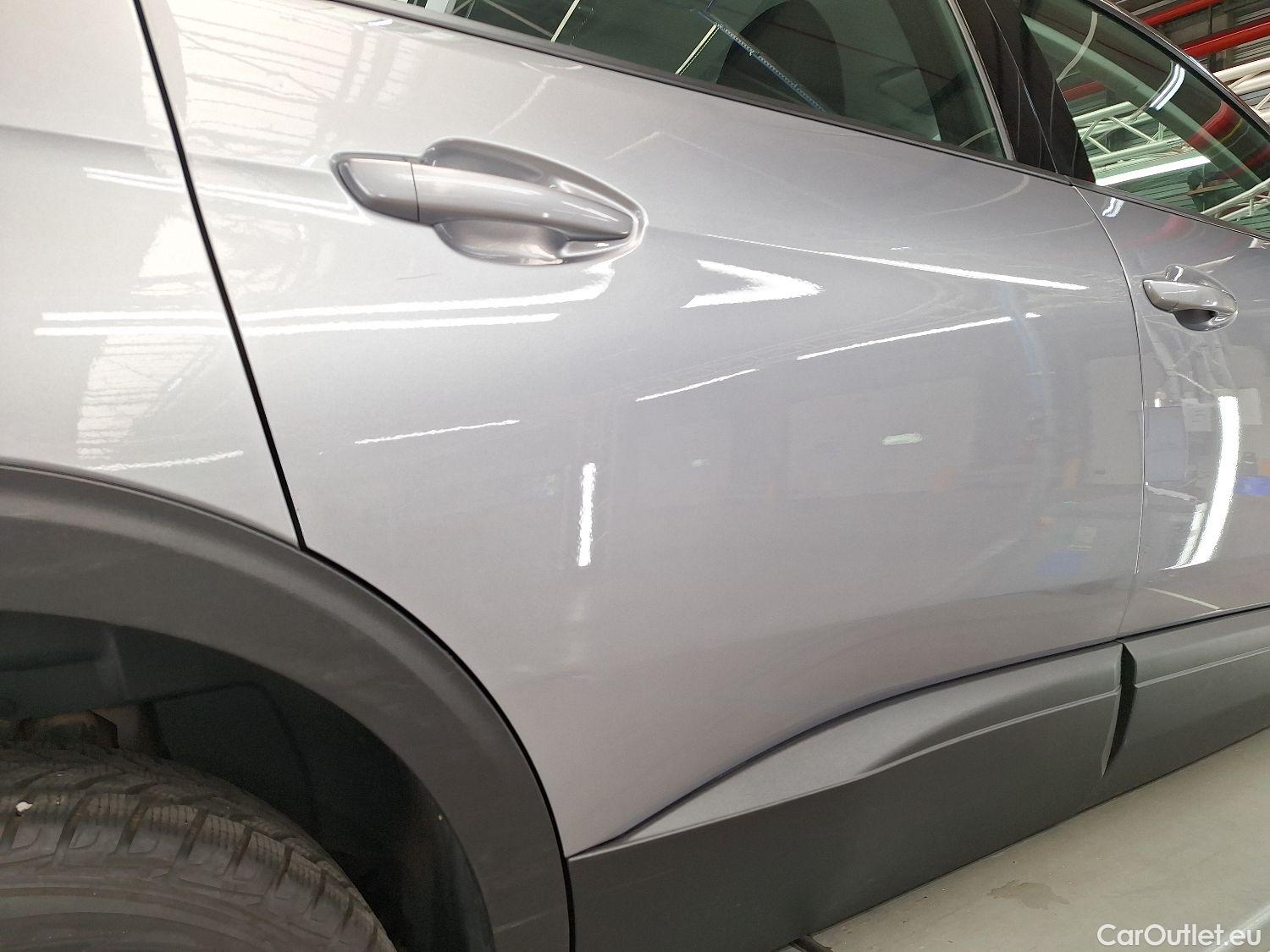  Peugeot  5008 Peugeot,  FL'20, Peugeot  1.2 PureTech 96kW S&S EAT8 Active Pac #19
