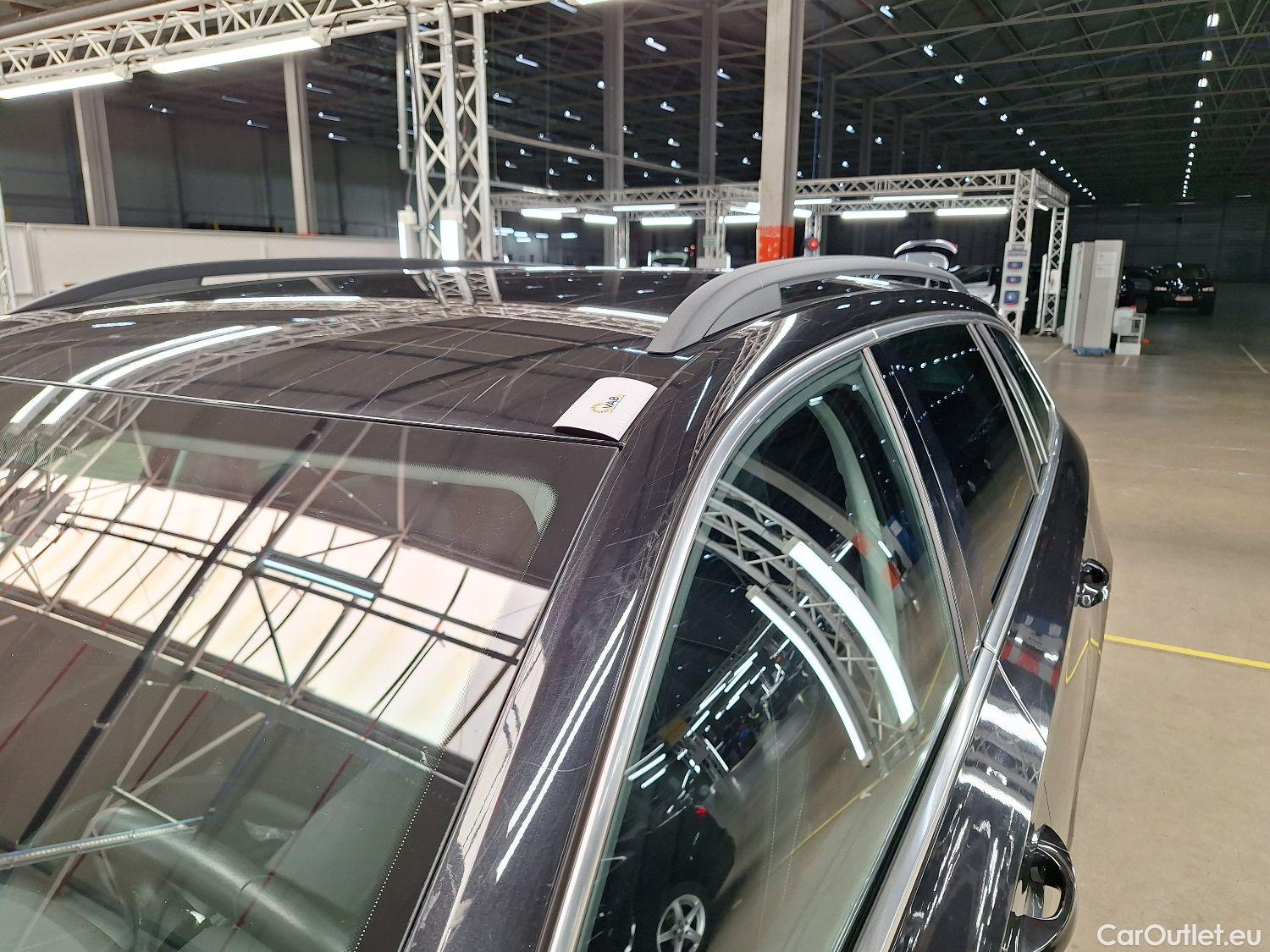  Skoda  Superb Skoda,  Combi FL'19, Skoda  Combi 1.5 TSI ACT 110kW DSG7 Ambition #48