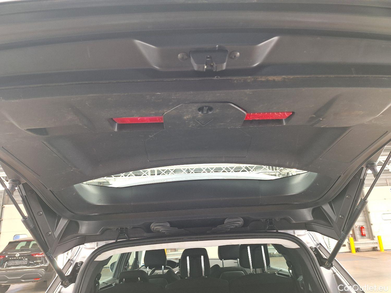  Peugeot  5008 Peugeot,  FL'20, Peugeot  1.2 PureTech 96kW S&S EAT8 Active Pac #45