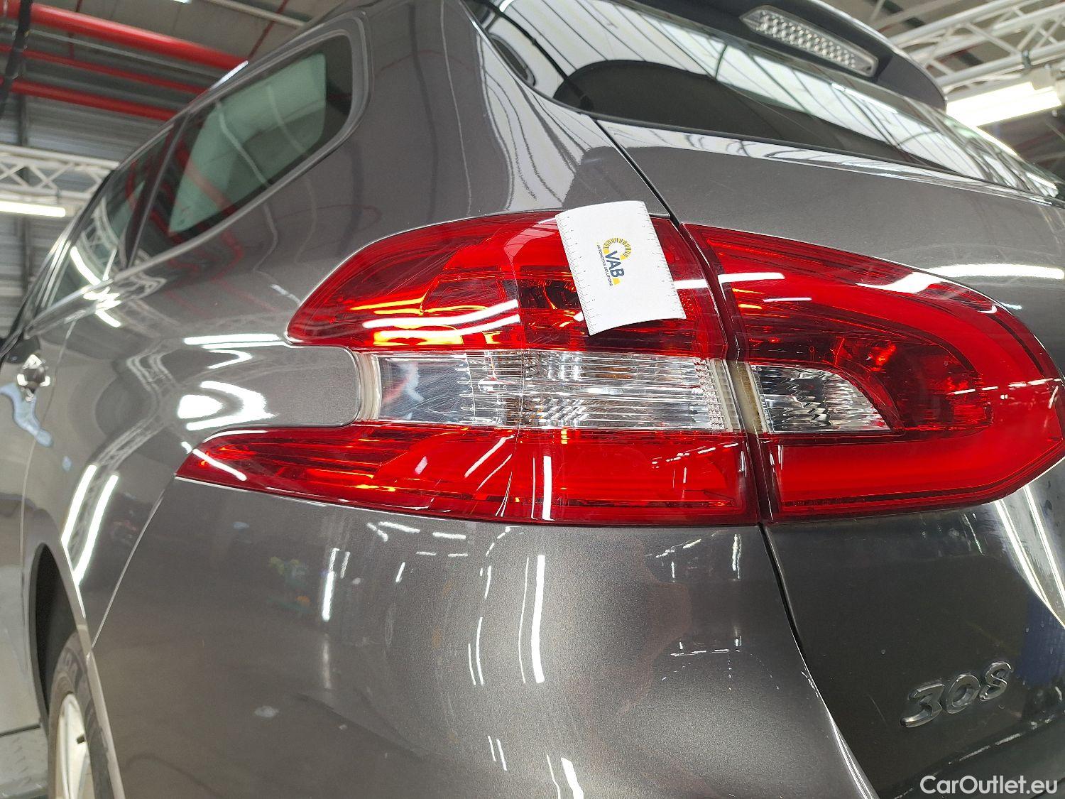  Peugeot  308 Peugeot,  SW FL'17, Peugeot  SW 1.5 BlueHDi 130 S&S EAT8 Active Pac #24