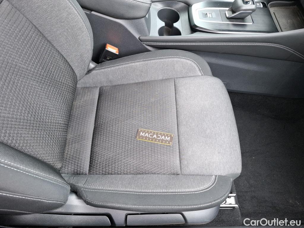  Nissan  Qashqai NISSAN  / 2021 / 5P / Crossover 1.3 MHEV 158ch Xtronic N-Connecta #9
