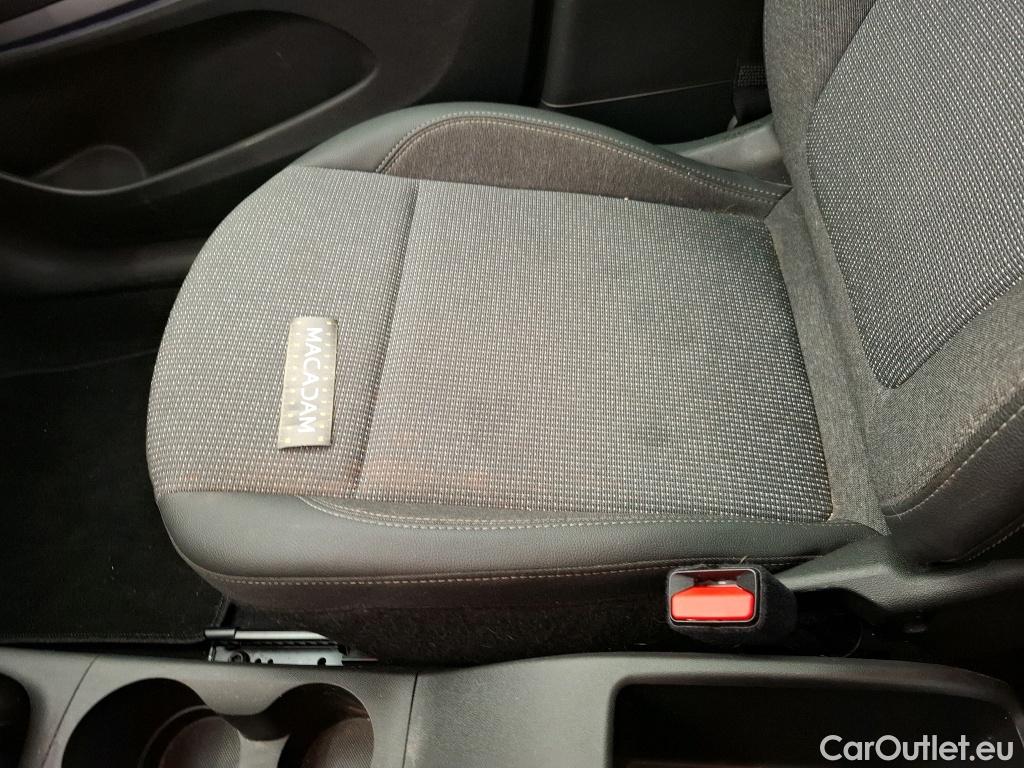  Opel  Crossland  X Elegance Business 1.2 Turbo 110CV BVM6 E6d #30