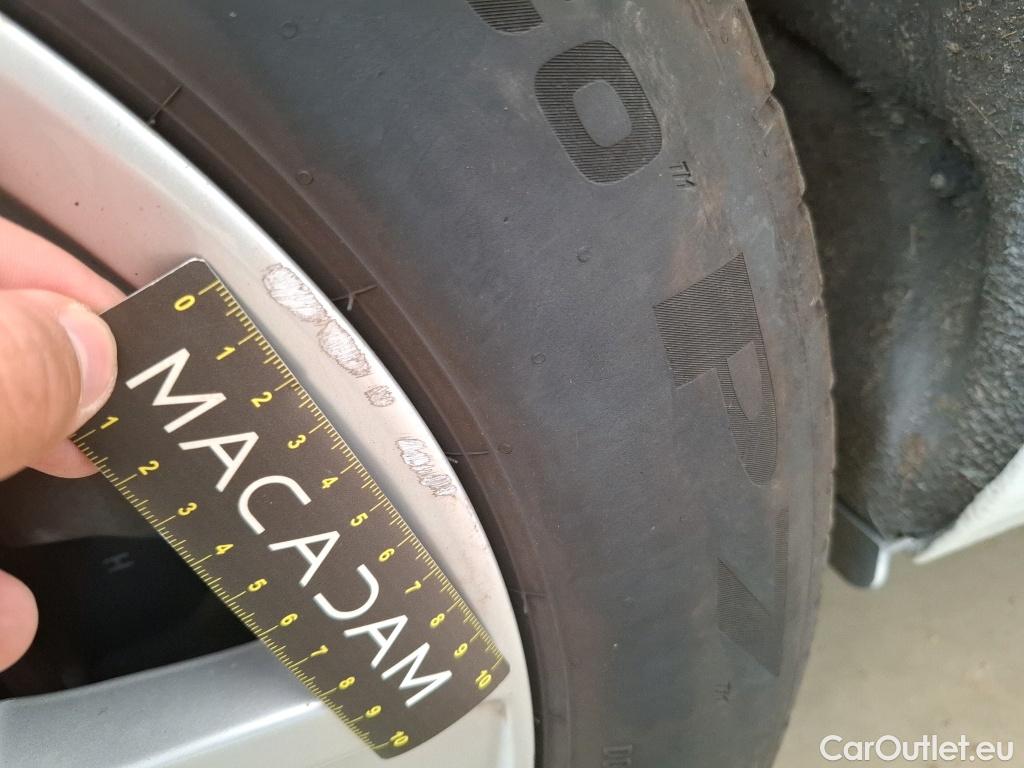  Audi  A4  Berline 2.0 TDI 150CV BVA7 E6 #49