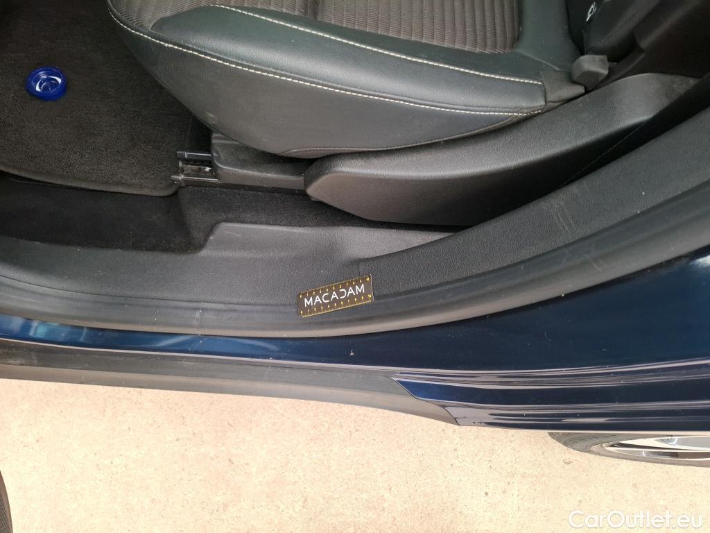  Renault  Scenic  IV Intens 1.7 dCi 120CV BVA6 E6dT #61