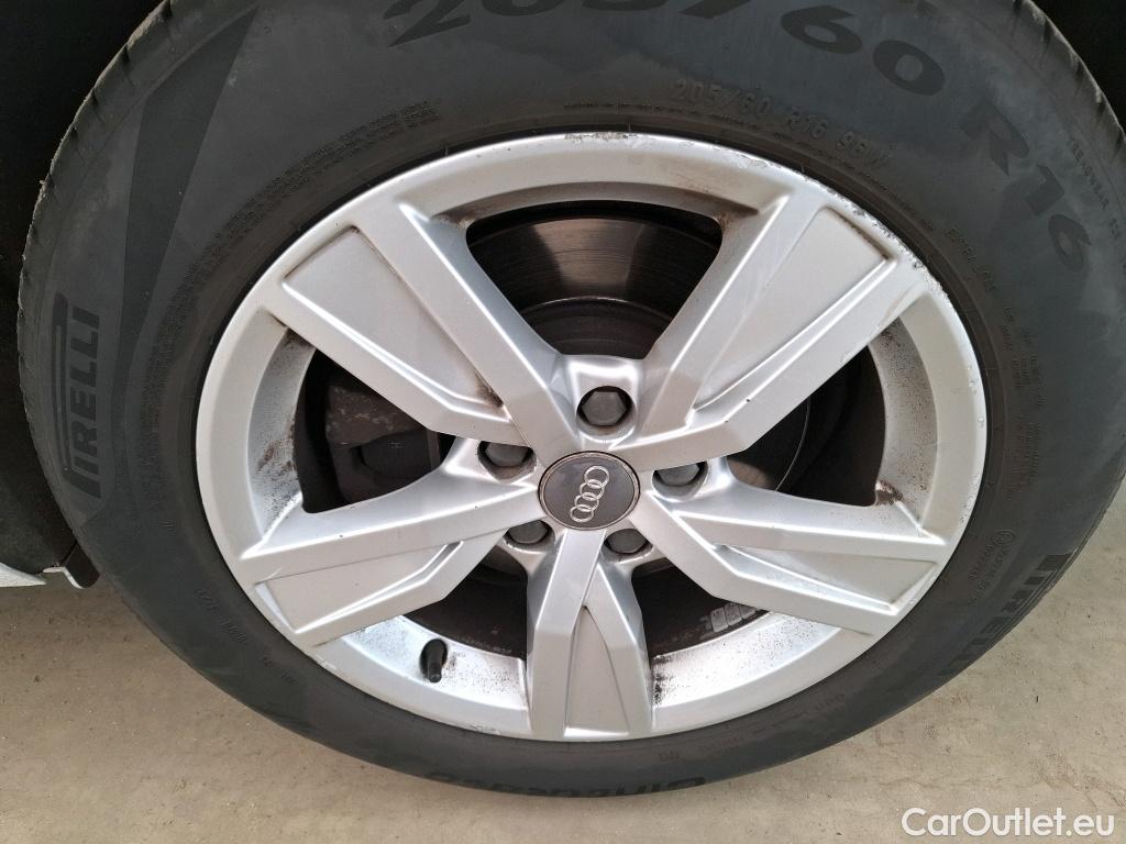  Audi  A4  Berline 2.0 TDI 150CV BVA7 E6 #25