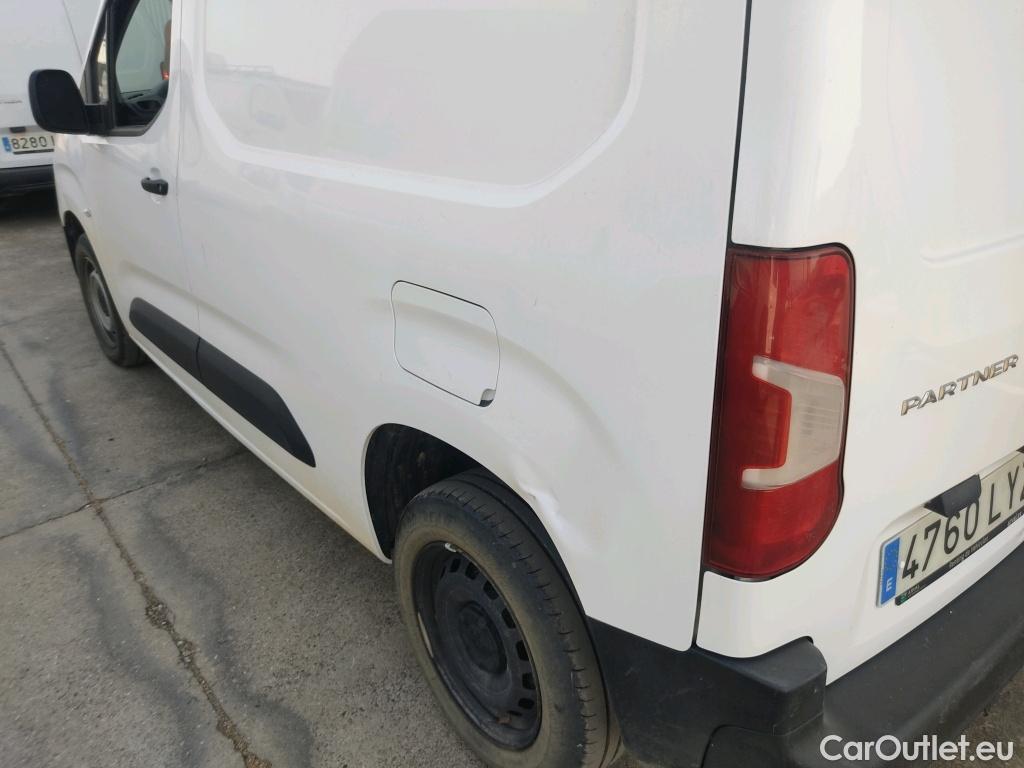  Peugeot  Partner PEUGEOT  / 2018 / 3P / furgón derivado de turismo Pro Standard 600kg BlueHDi 73kW (CM2) #3