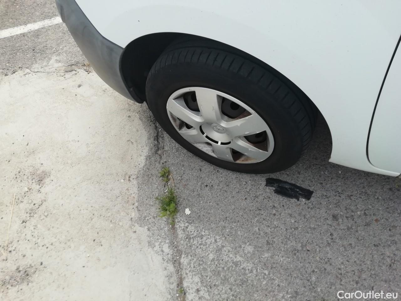  Renault  Kangoo  Profesional 1.5 dCi 70CV MT5 E4 #2