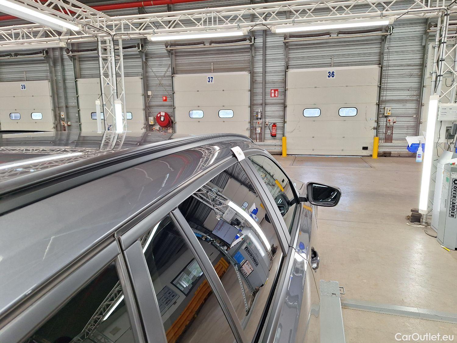  Bmw  Serie 3 BMW, 3-serie To. '18 PHEV, BMW 3 Reeks Touring 320e (150 kW) 5d #11