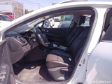  Renault  Clio Renault  Grandtour TCe 90 Intens 5d #38
