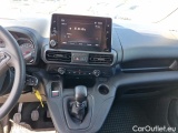  Opel  Combo  Life (E)  (2018)  1.2T 81 S&S Enjoy 4d #8