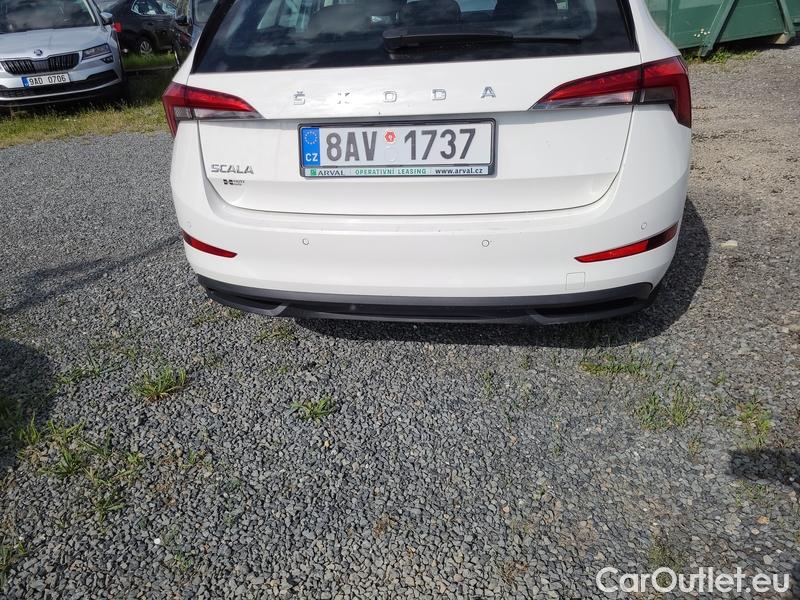  Skoda  Scala  (NW) (2019)  1.0TSI 81 Ambition 5d #12