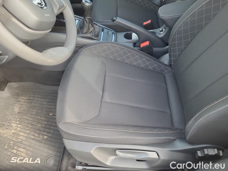  Skoda  Scala  (NW) (2019)  1.0TSI 81 Ambition 5d #5