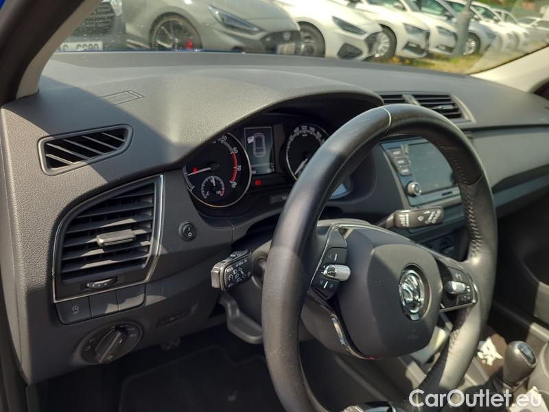  Skoda  Fabia  Combi (2015) Com.1.0TSI 70 Ambition 5d #9