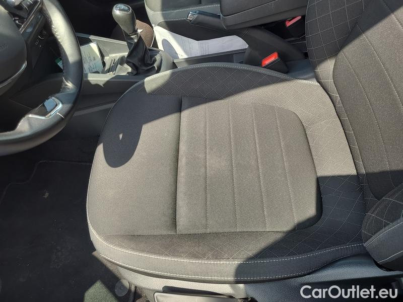  Skoda  Fabia  Combi (2015) Com.1.0TSI 70 Ambition 5d #7
