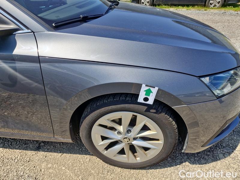  Skoda  Octavia  Combi (NX3)(2020) Oct.Combi 2.0TDI 110 Style AT #2
