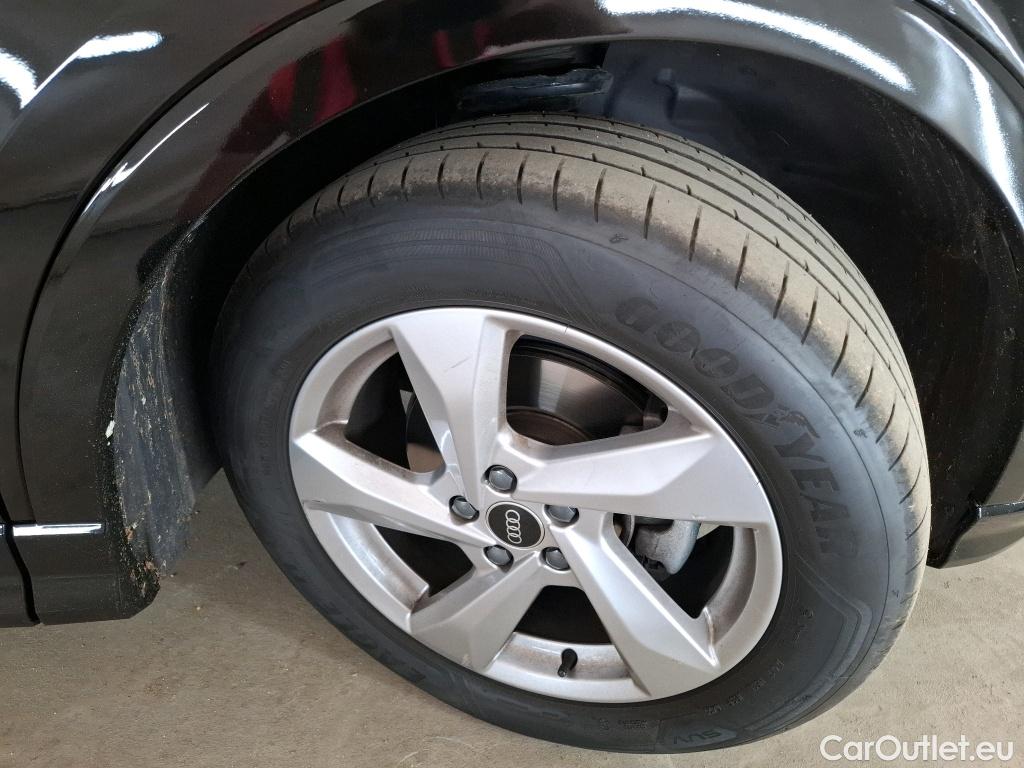  Audi  Q3  35 TFSI Design luxe 1.5 TFSI 150CV BVA7 E6d #31