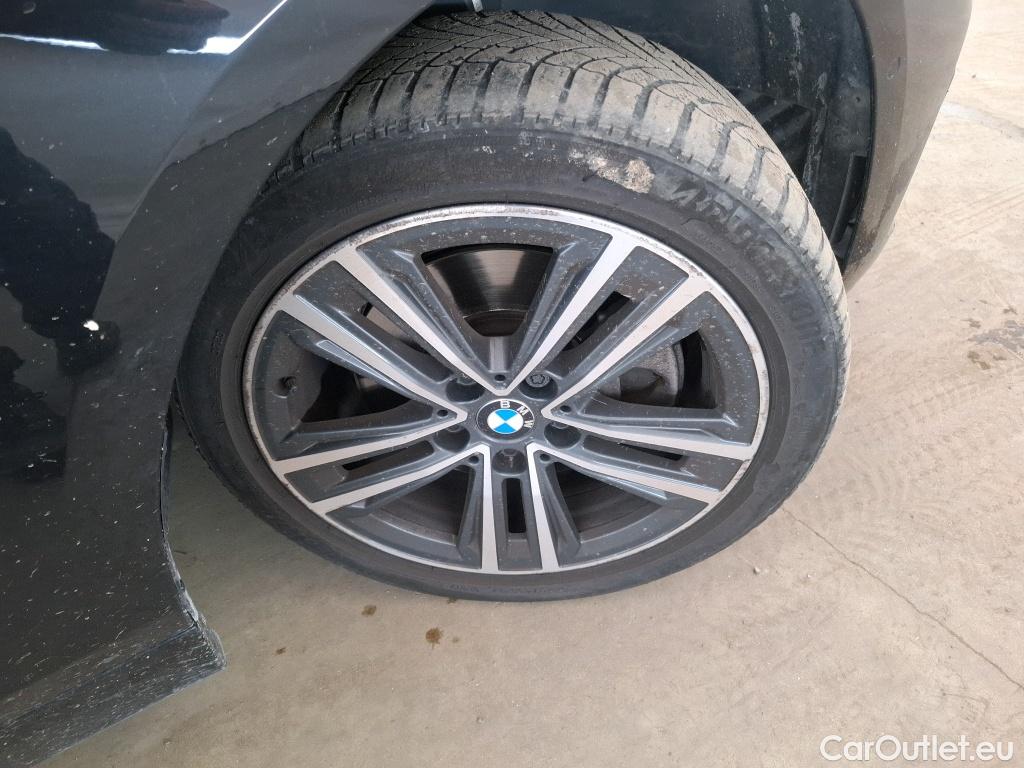  Bmw  Serie 1 BMW Série 1 / 2019 / 5P / Berline 1.5 118I DKG7 Business Design #52