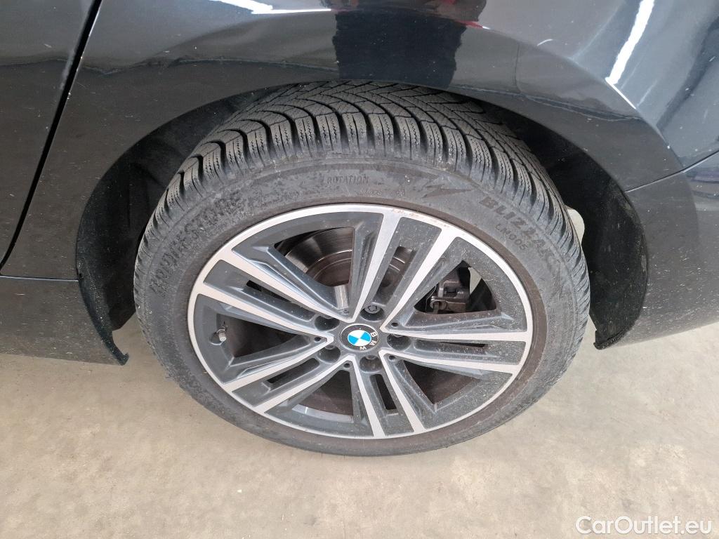  Bmw  Serie 1 BMW Série 1 / 2019 / 5P / Berline 1.5 118I DKG7 Business Design #67