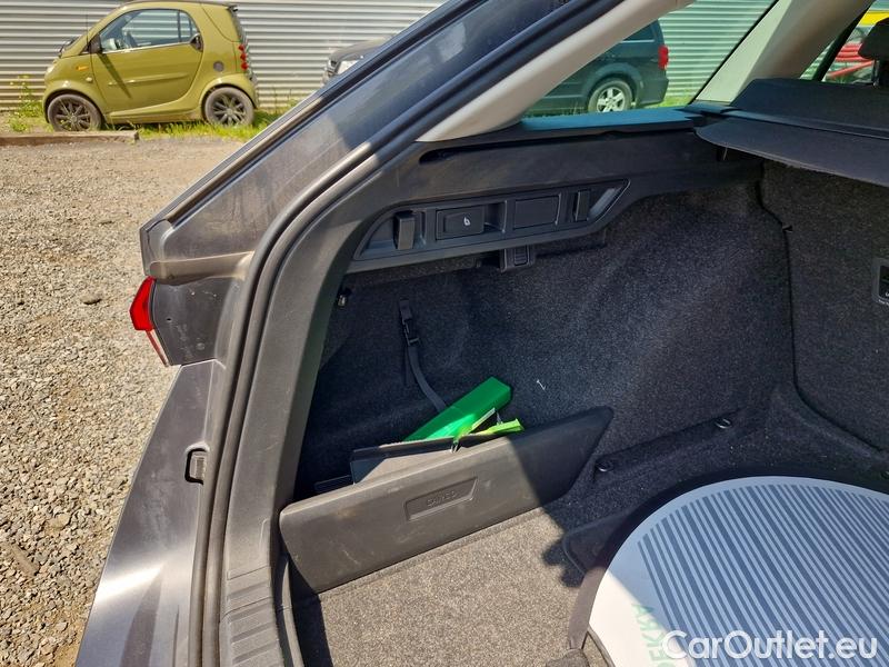  Skoda  Octavia  Combi (NX3)(2020) Oct.Combi 2.0TDI 110 Style AT #18