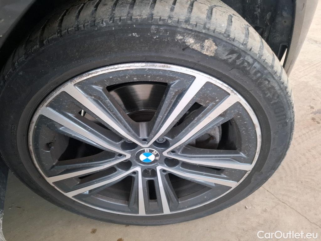  Bmw  Serie 1 BMW Série 1 / 2019 / 5P / Berline 1.5 118I DKG7 Business Design #53