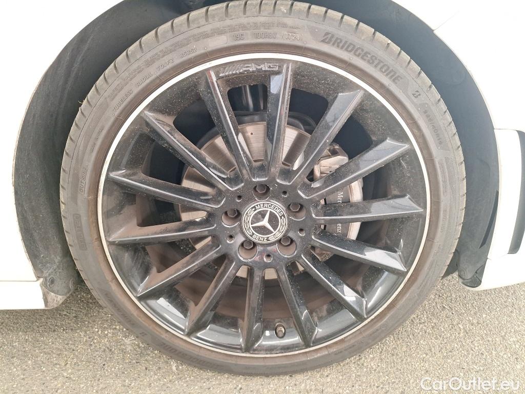  Mercedes  A-Klasse MERCEDES-BENZ Classe A Compact / 2018 / 5P / Berline A 200 AMG Line 7G-DCT #35