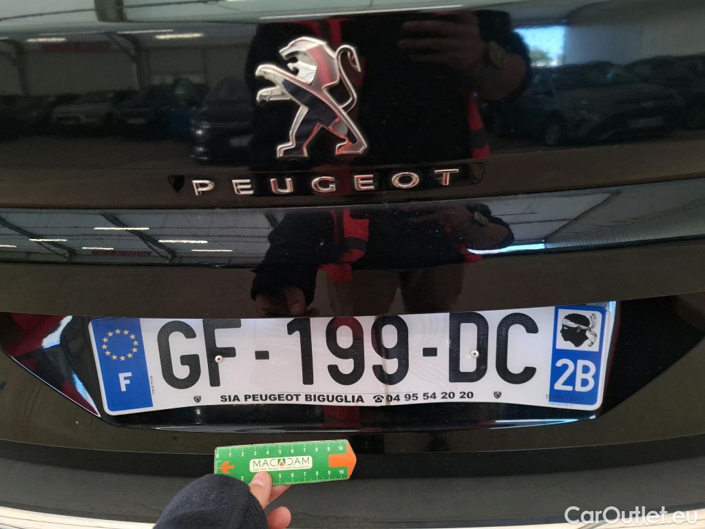  Peugeot  3008  Allure Pack 1.5 HDi 130CV BVA8 E6d #46