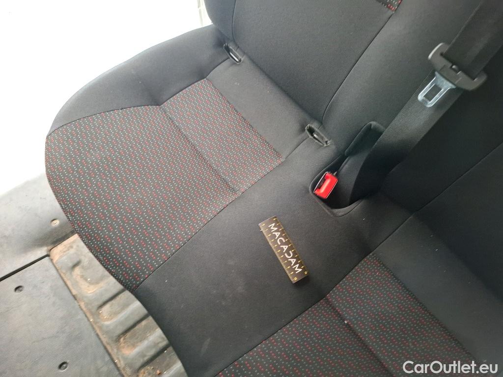  Peugeot  Boxer PEUGEOT  / 2014 / 4P / Combi BLUEHDI 130 S&S 330 L1H1 ACTIVE #32