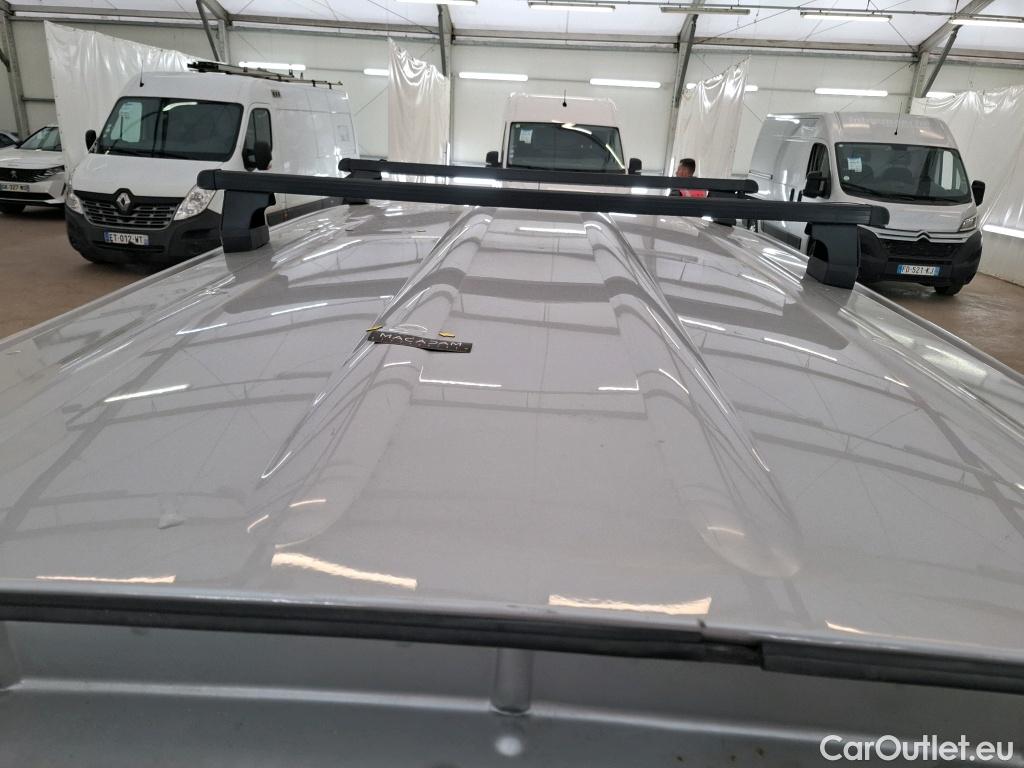  Renault  Kangoo  Grand Zen 1.5 dCi 110CV BVM6 7 Sieges E6 #4