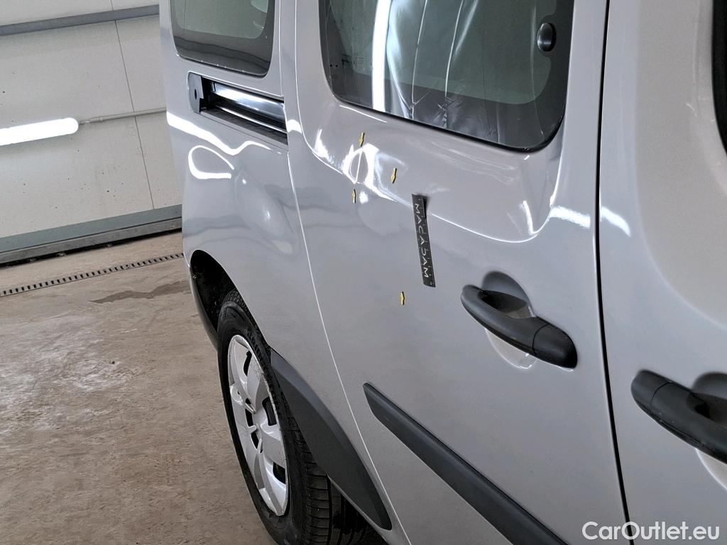  Renault  Kangoo  Grand Zen 1.5 dCi 110CV BVM6 7 Sieges E6 #12