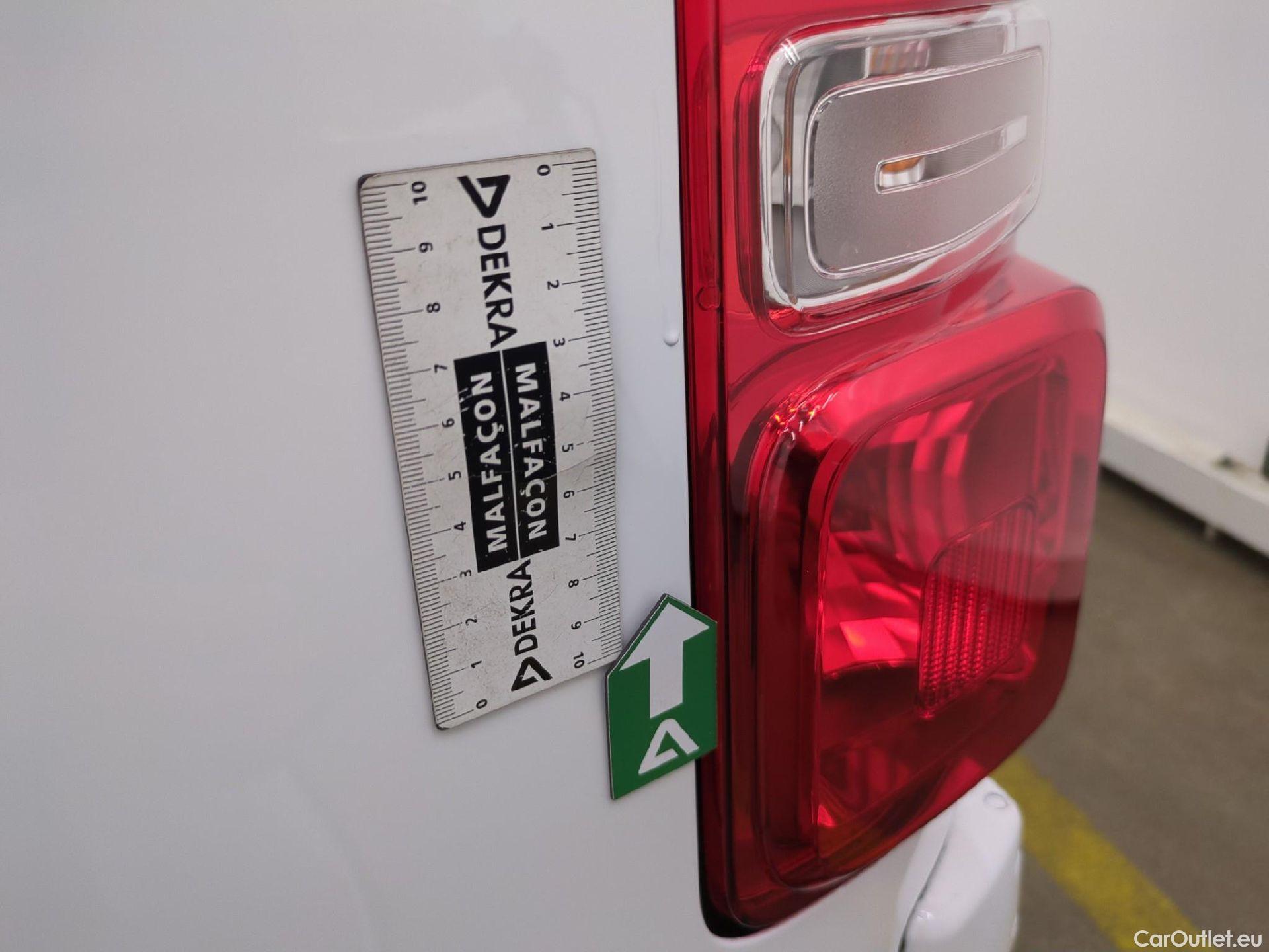  Peugeot  Expert  Kombi L2 1.6 HDi 115CV BVM6 9 Sieges E6 #20