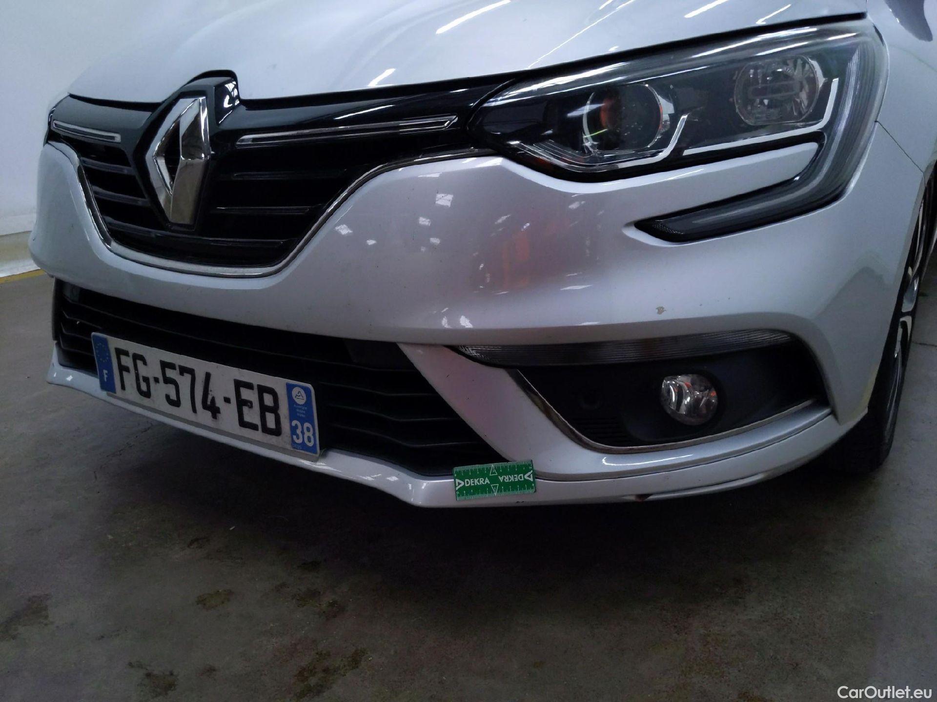  Renault  Megane  IV Berline 5pt. Limited 1.2 TCe 100CV BVM6 E6 #10