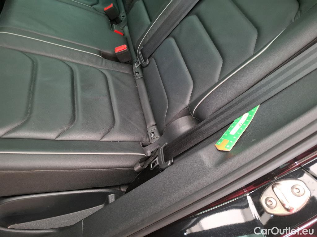  Volkswagen  Tiguan VOLKSWAGEN  5p SUV 2.0 TDI 150 DSG7 Carat Editi BMT 4Motion #22